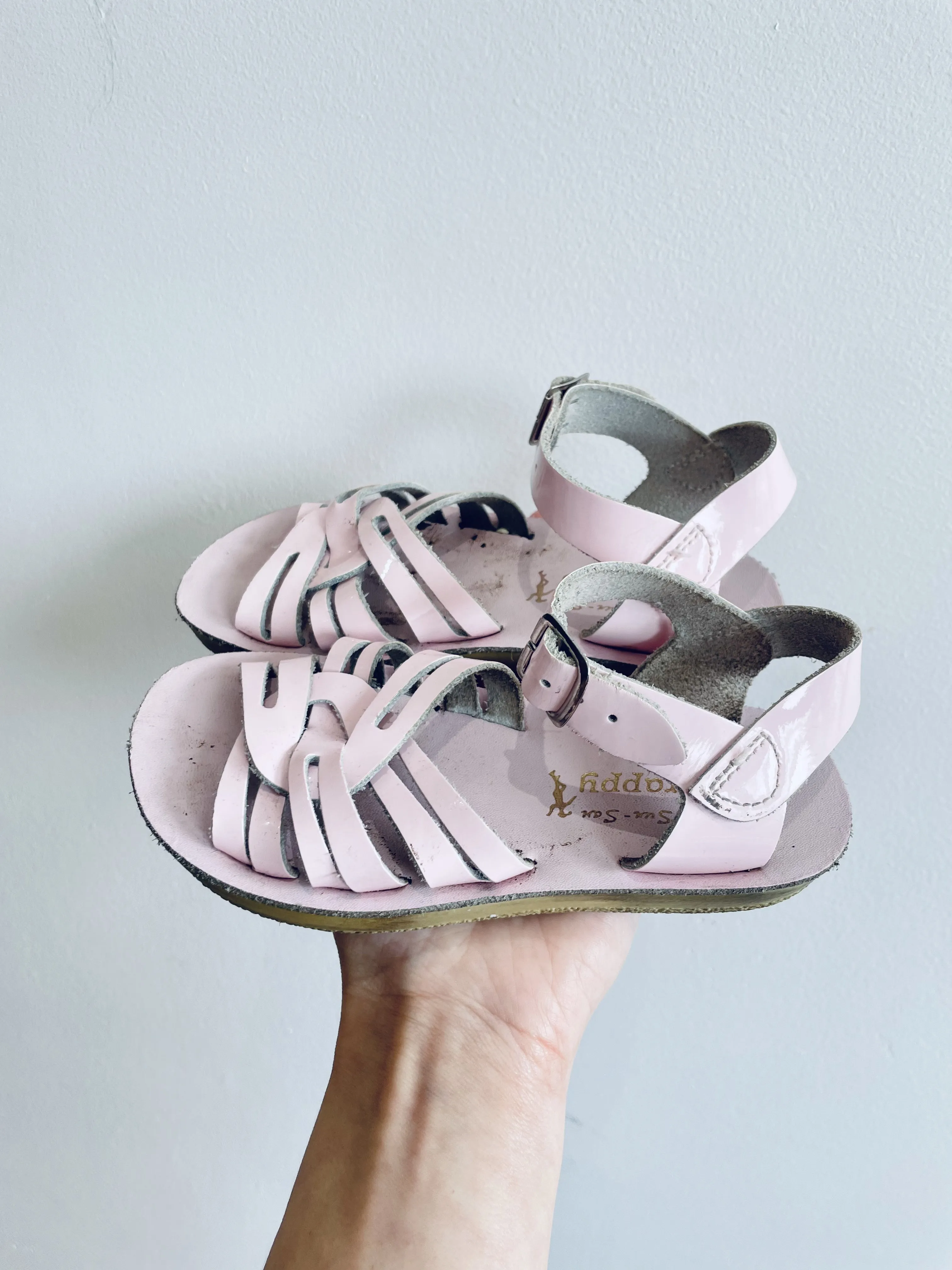 Patent Crossover Sandals // 9 Toddler